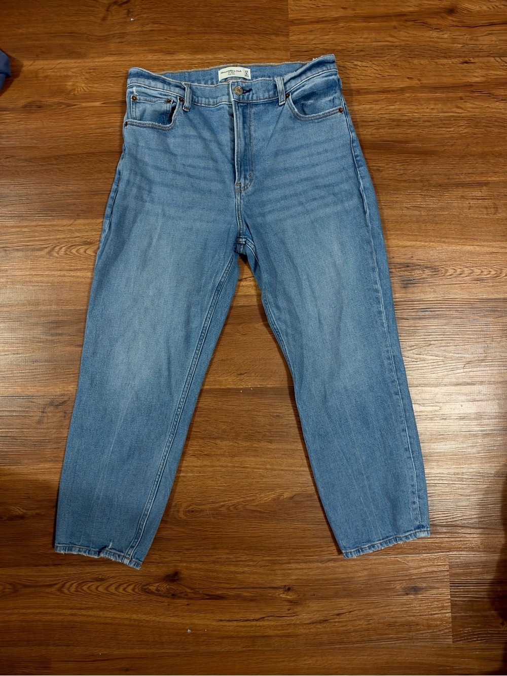 Abercrombie & Fitch Light Blue High-Rise Women's Jeans